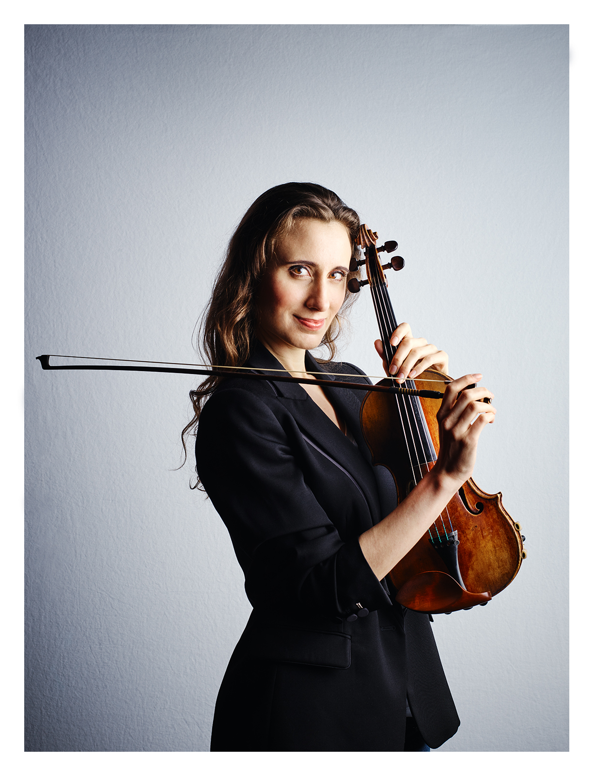 Jennifer Pike, Violinist
